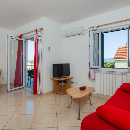 Apartments Villa Vallum Bol Exterior photo