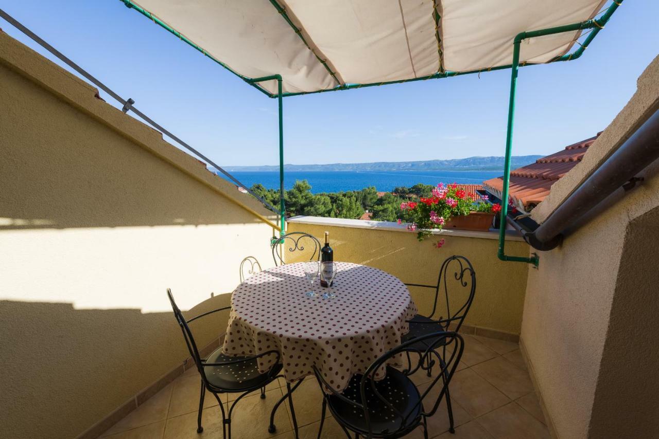 Apartments Villa Vallum Bol Exterior photo