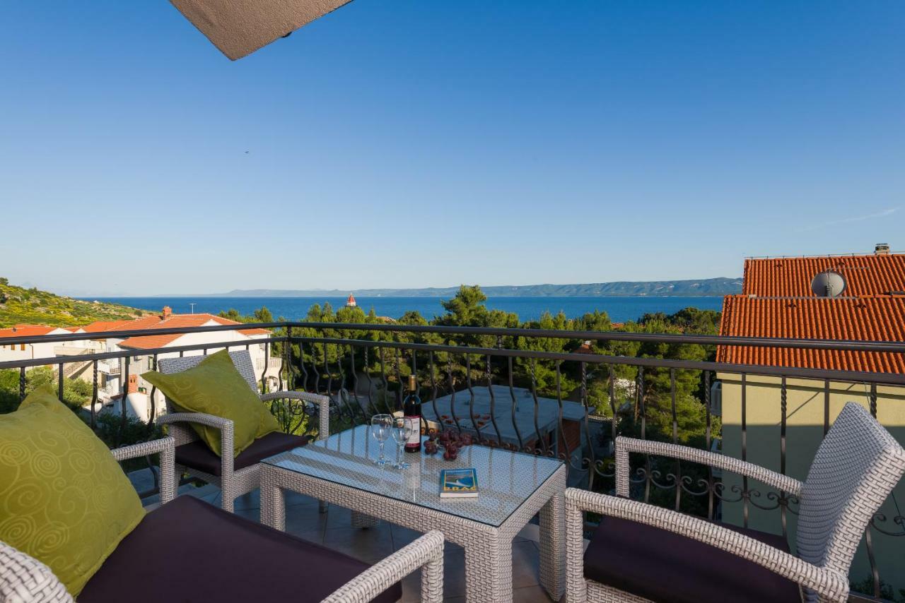 Apartments Villa Vallum Bol Exterior photo