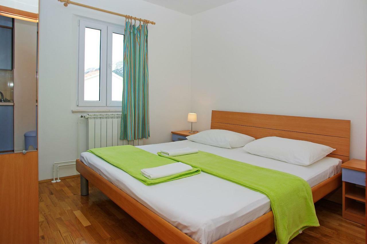 Apartments Villa Vallum Bol Exterior photo